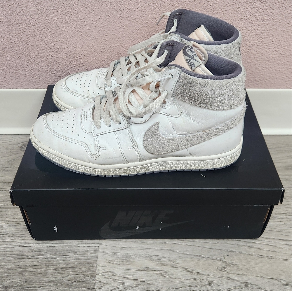 Nike Air Ship Tech Grey View 3
